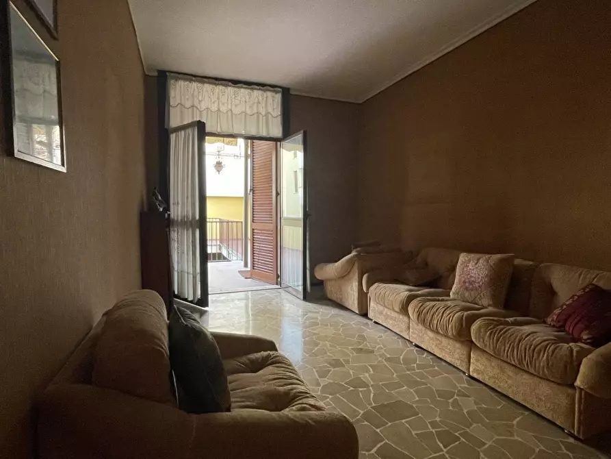 Immagine 1 di Appartamento in vendita  in piazza vittorio emanuele a Castelnuovo Scrivia
