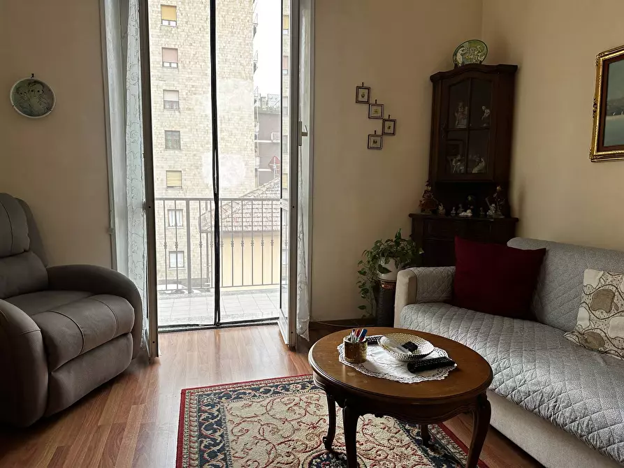 Immagine 1 di Appartamento in vendita  in via trieste a Novi Ligure