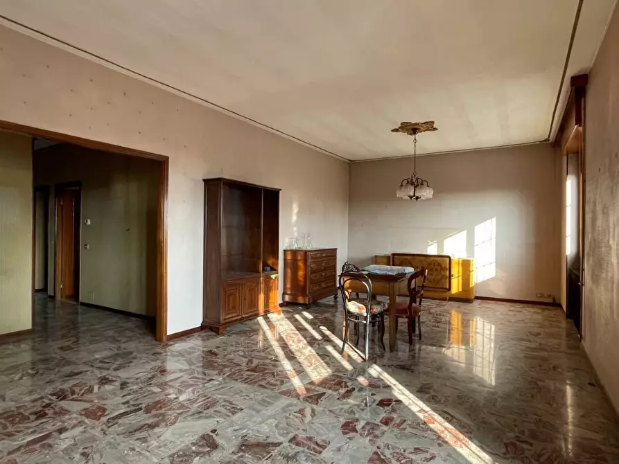Immagine 1 di Appartamento in vendita  in strada ronco a Tortona