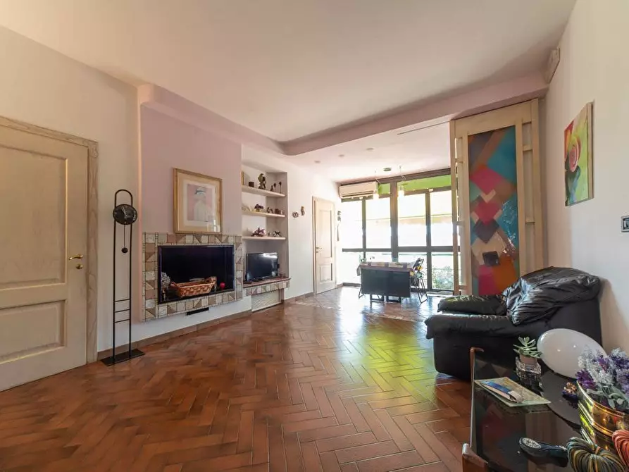 Immagine 1 di Appartamento in vendita  in Via Gherardacci a Prato