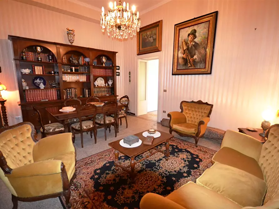 Immagine 1 di Appartamento in vendita  a La Maddalena