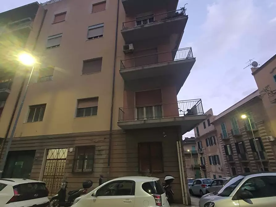 Immagine 1 di Appartamento in affitto  in via 24 maggio a Messina