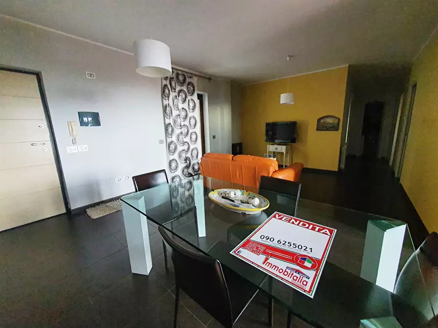 Immagine 1 di Appartamento in vendita  in strada statale 114 a Messina