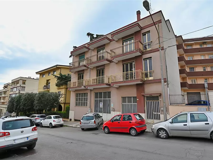 Immagine 1 di Palazzo in vendita  in Via Della Conciliazione a Putignano
