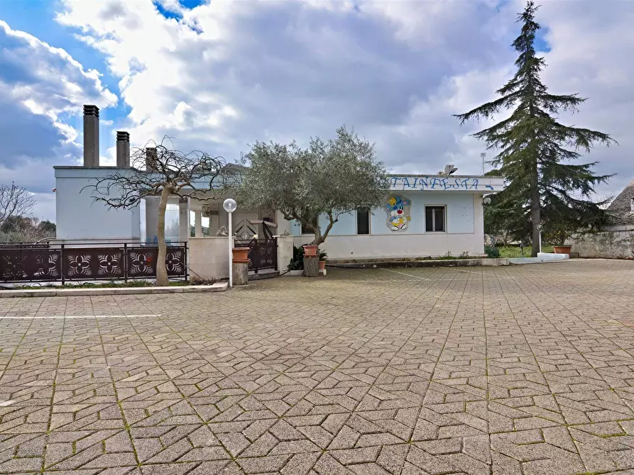 Immagine 1 di Villa in vendita  in Strada Comunale Pizzo Grosso a Castellana Grotte
