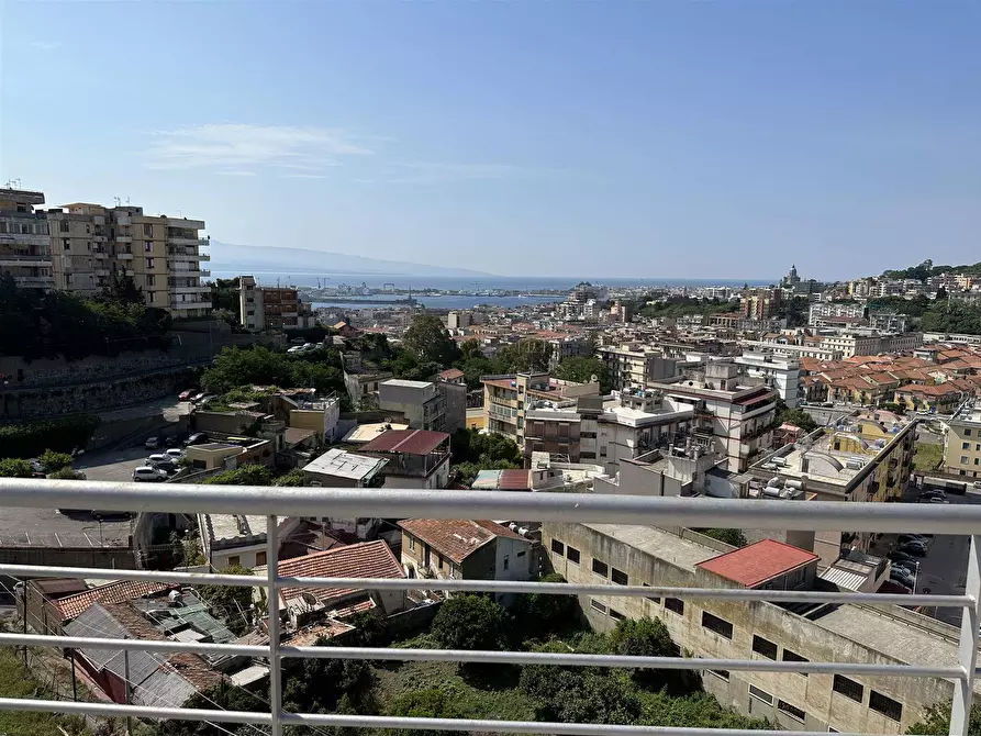 Immagine 1 di Loft/Open space in vendita  in salita tremonti a Messina