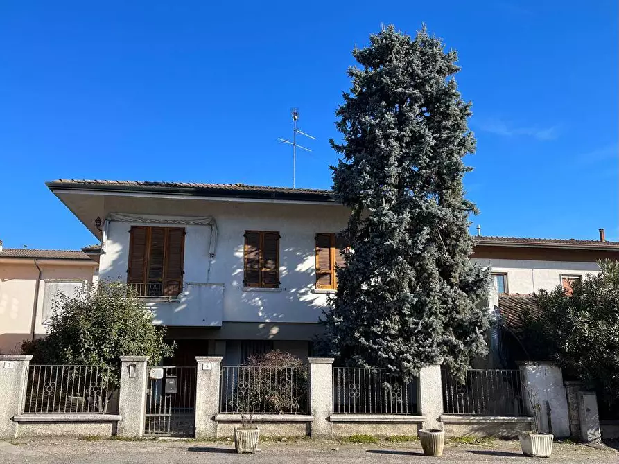 Immagine 1 di Casa indipendente in vendita  a Casalmoro