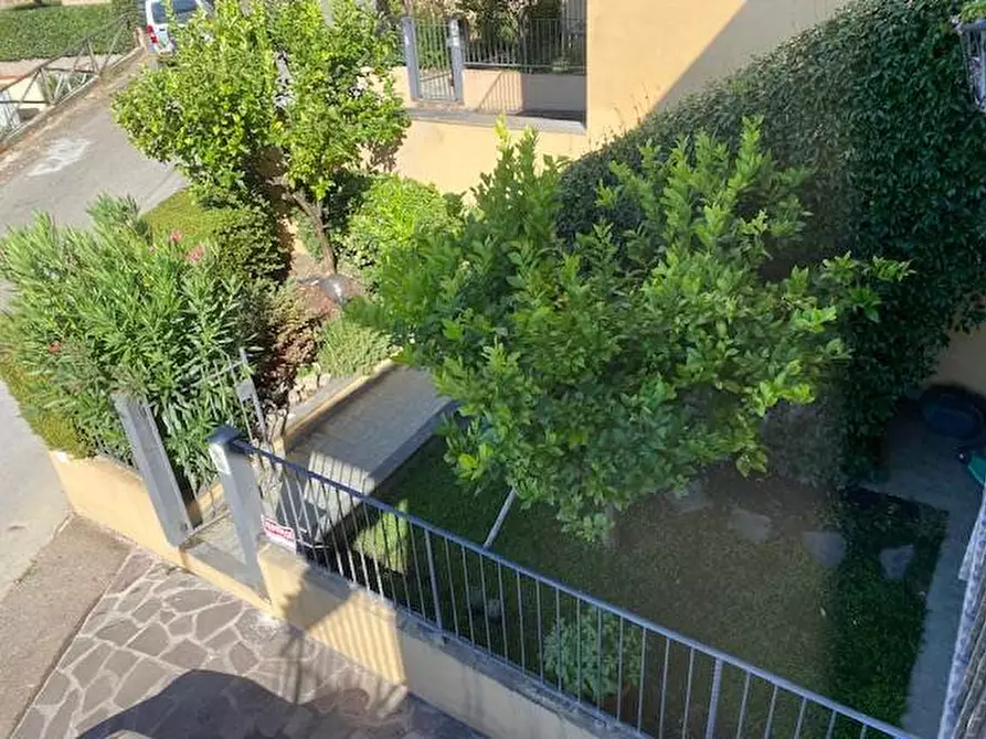 Immagine 1 di Appartamento in vendita  a Magliano In Toscana
