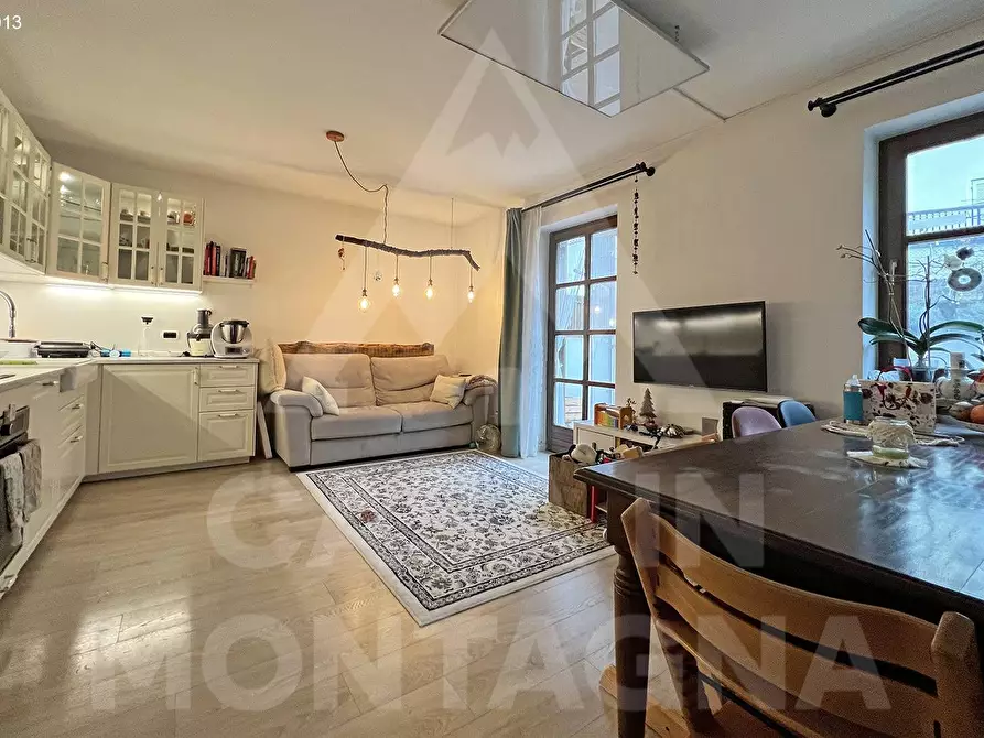 Immagine 1 di Appartamento in vendita  a Caldaro Sulla Strada Del Vino .Kaltern An De.