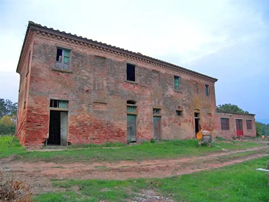 Immagine 1 di Rustico / casale in vendita  a Cortona