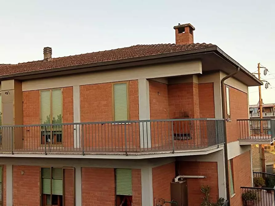 Immagine 1 di Appartamento in vendita  a Chiusi