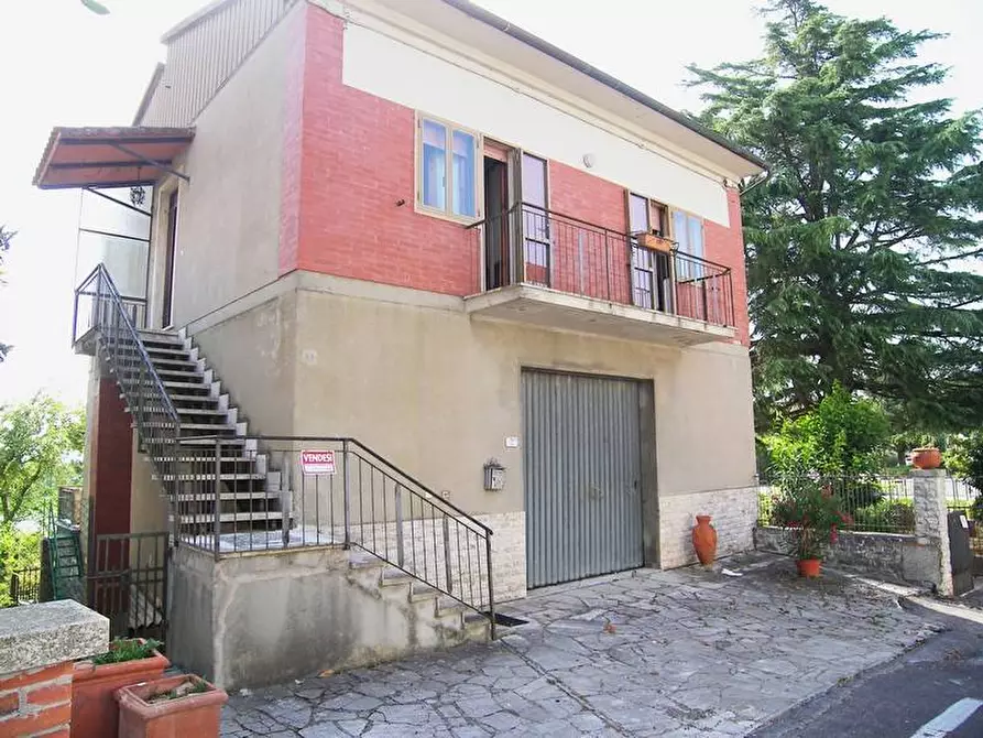 Immagine 1 di Appartamento in vendita  a San Giovanni D'asso