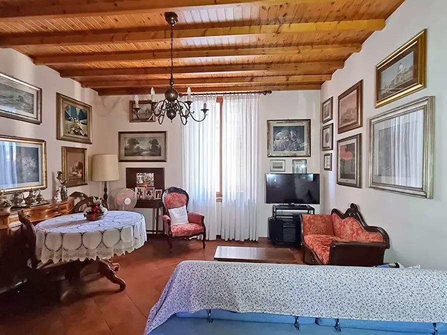 Immagine 1 di Appartamento in vendita  in Via Galileo Galilei a Zibido San Giacomo