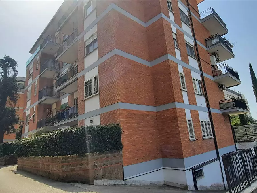 Immagine 1 di Appartamento in affitto  in VIA DEI FAGGELLA a Roma