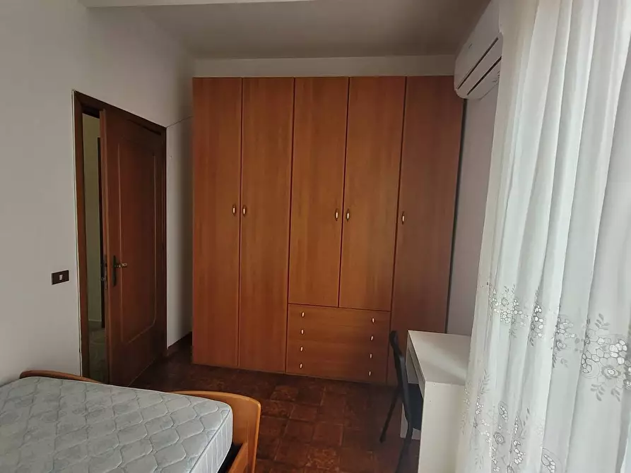 Immagine 1 di Appartamento in affitto  in VIA SOTTO IL MONTE a Roma