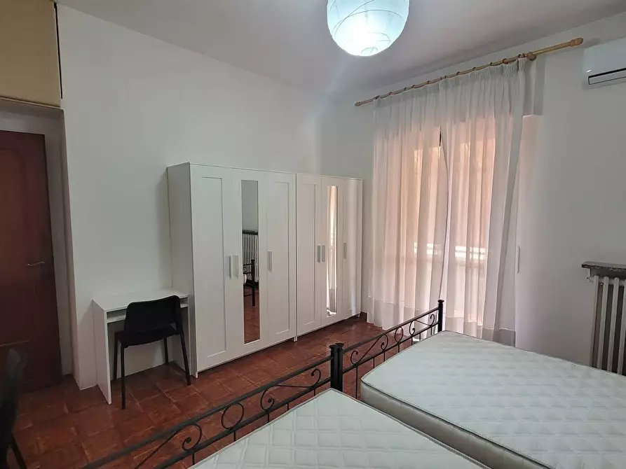Immagine 1 di Appartamento in affitto  in VIA SOTTO IL MONTE a Roma
