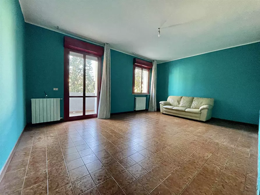 Immagine 1 di Appartamento in vendita  a Borgo Virgilio