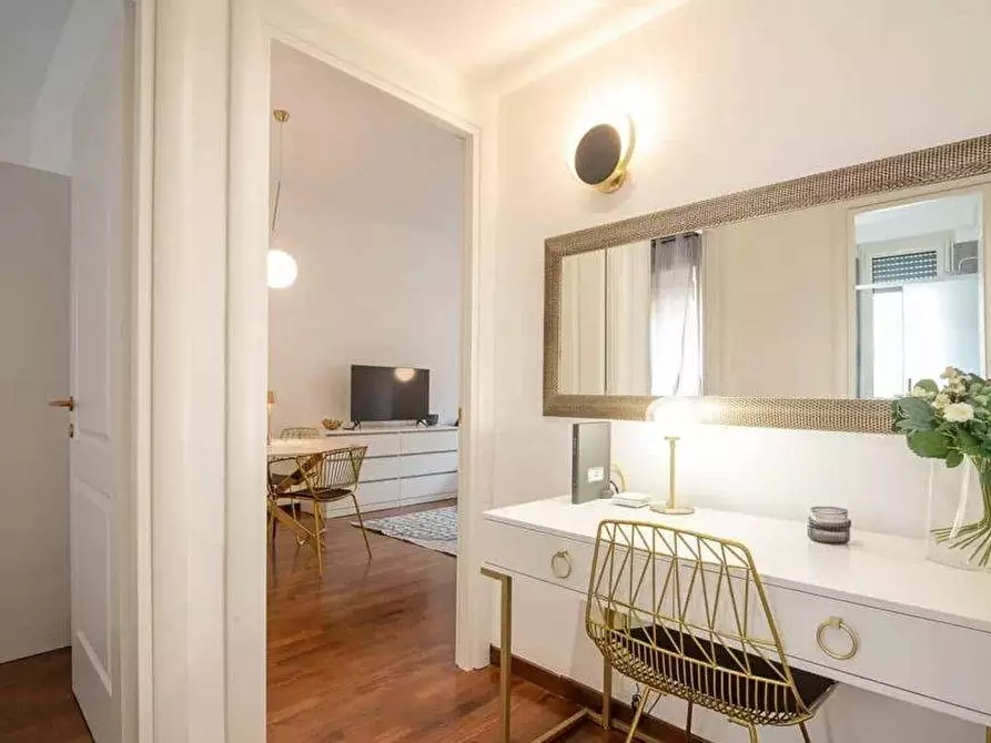 Immagine 1 di Appartamento in affitto  in PIAZZA CAVOUR a Milano