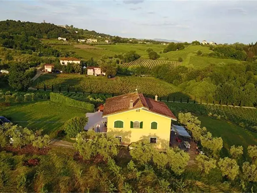 Immagine 1 di Villa in vendita  in via di S. Giuseppe Montecarlo a Montecarlo