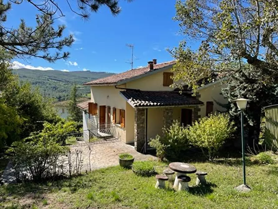 Immagine 1 di Casa indipendente in vendita  a Castel Di Casio