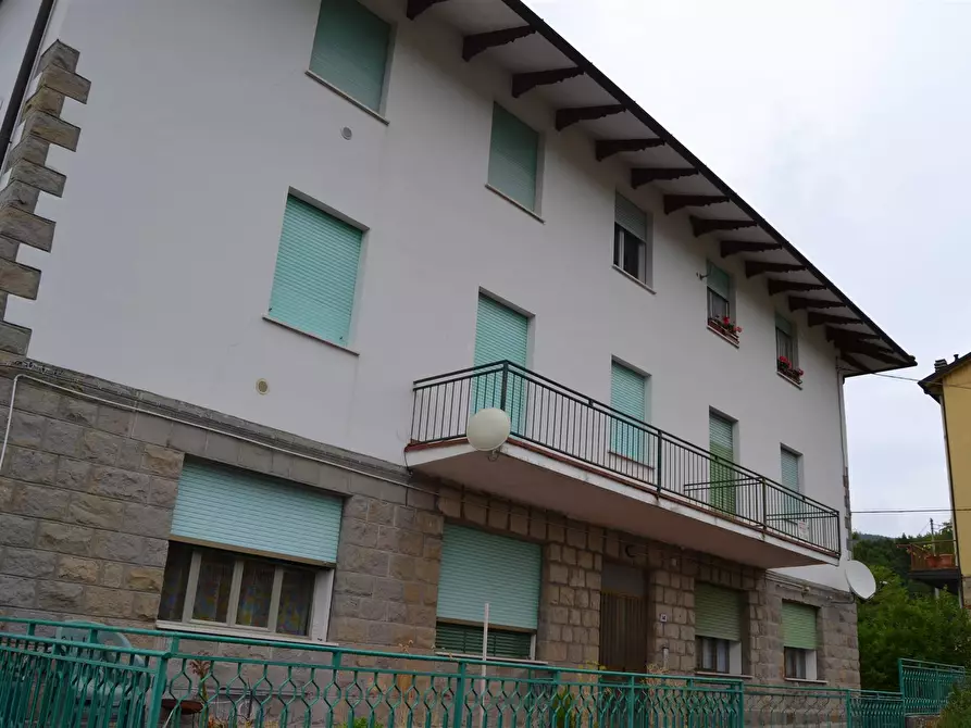 Immagine 1 di Appartamento in vendita  a San Benedetto Val Di Sambro