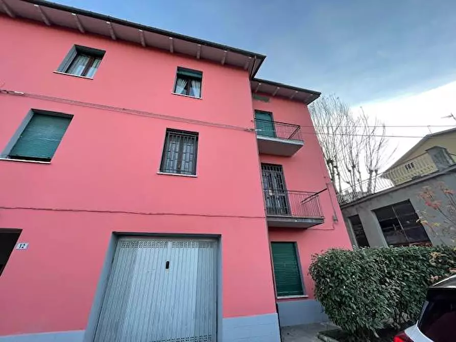 Immagine 1 di Appartamento in vendita  a Castiglione Dei Pepoli
