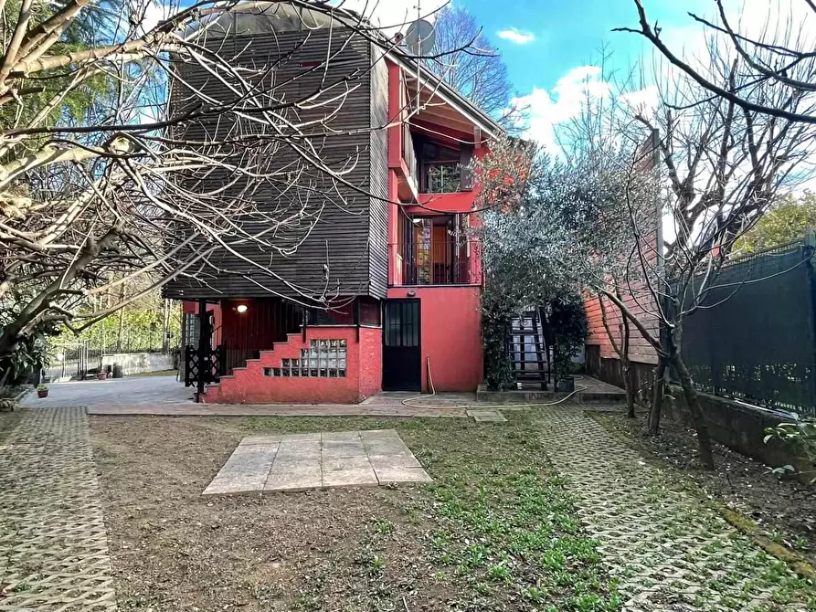 Immagine 1 di Villa in vendita  in via grigna a Liscate