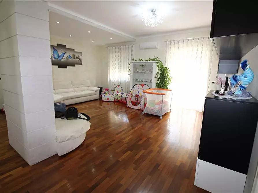 Immagine 1 di Appartamento in vendita  in VIA ANAPO a Buccheri