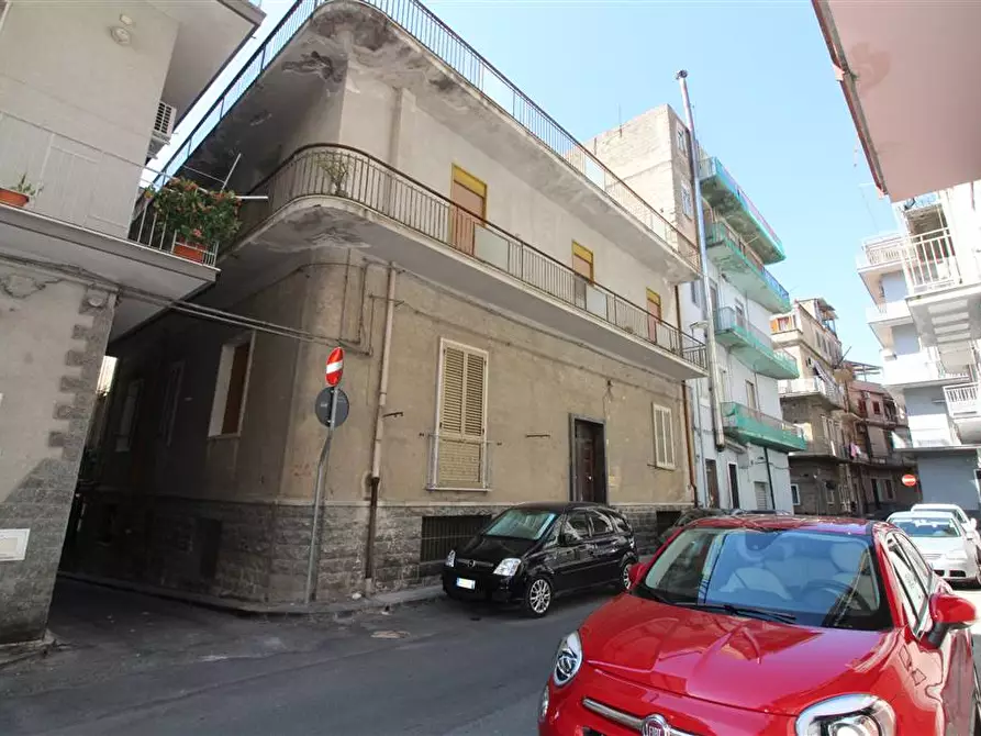 Immagine 1 di Casa indipendente in vendita  in VIA DOMENICO BOTTONE a Lentini