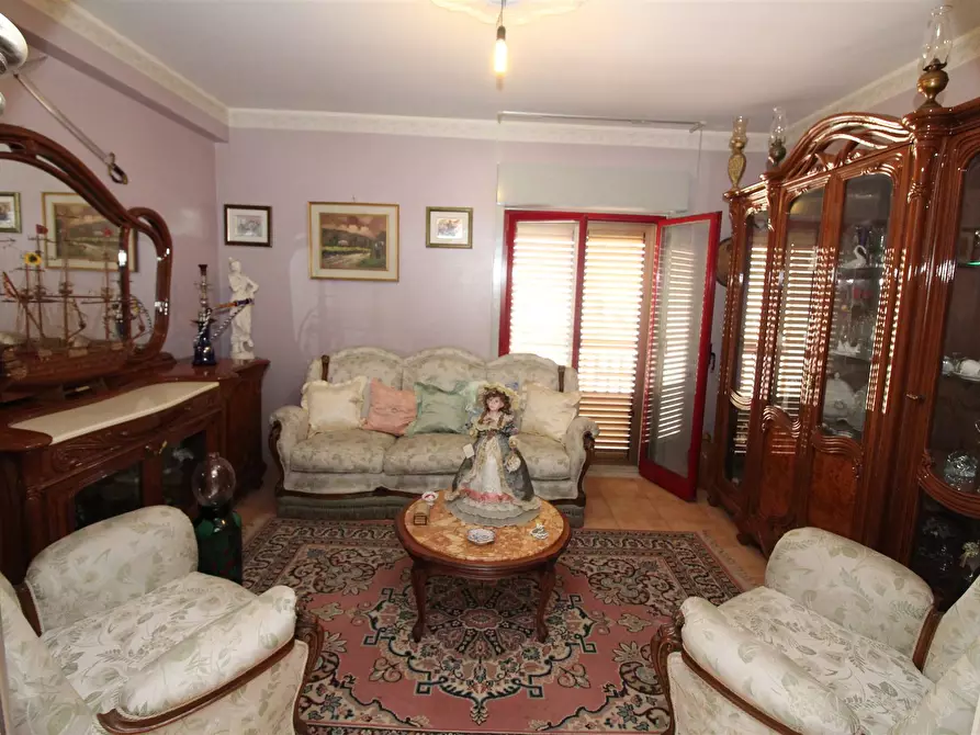 Immagine 1 di Appartamento in vendita  in VIALE KENNEDY a Lentini