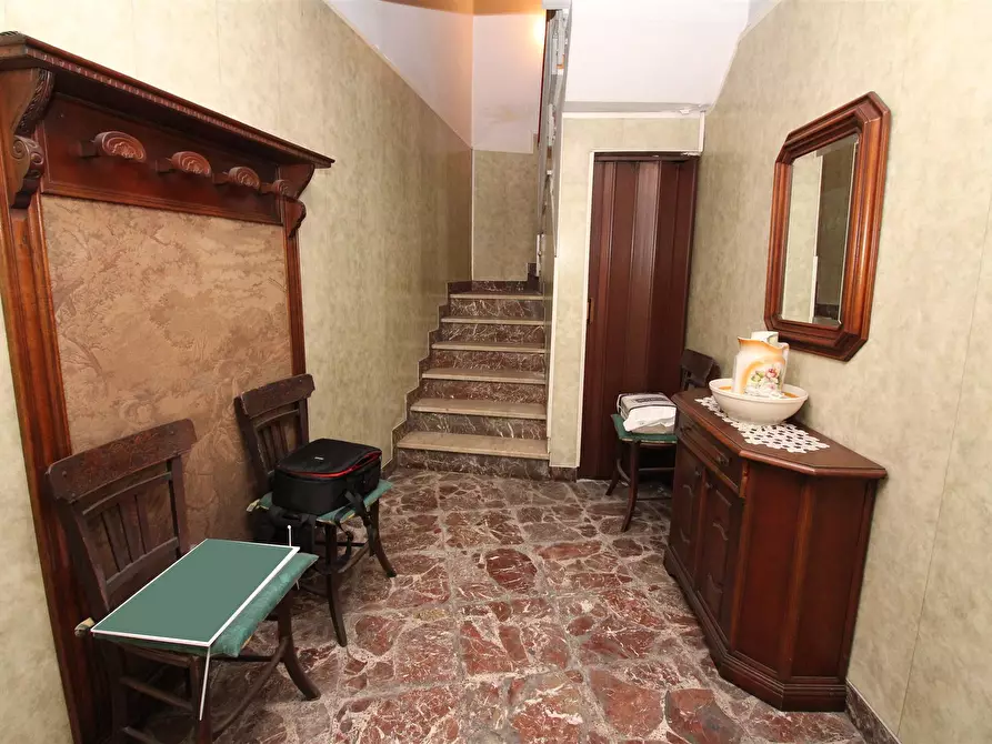 Immagine 1 di Casa indipendente in vendita  in VIA G. BOVIO a Carlentini