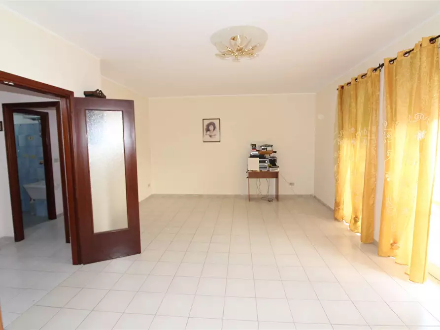 Immagine 1 di Appartamento in vendita  in VIA AGATOCLE a Lentini