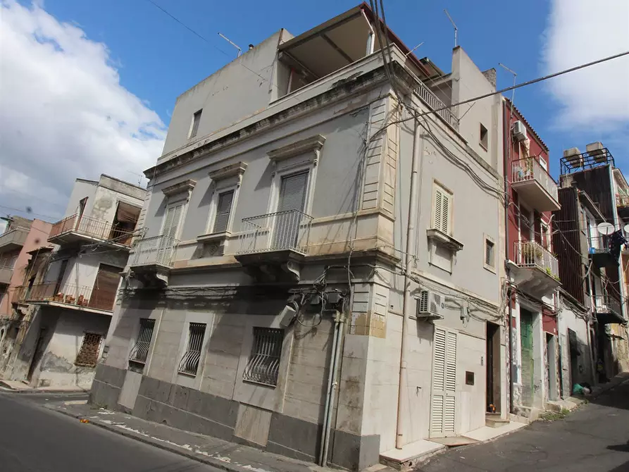 Immagine 1 di Casa indipendente in vendita  in CORTILE G. B. GRASSI a Lentini