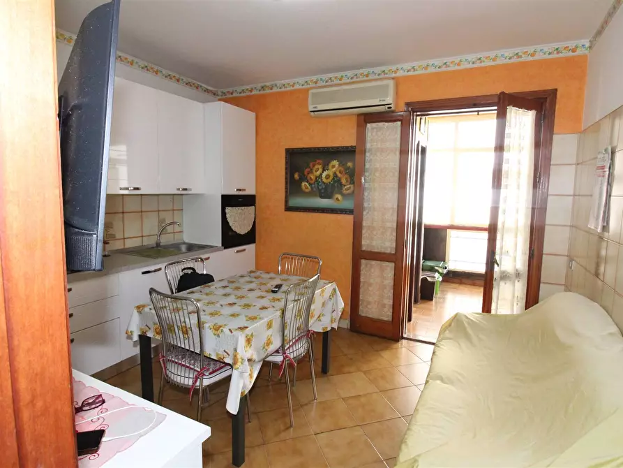 Immagine 1 di Appartamento in vendita  in VIA P. NENNI a Carlentini