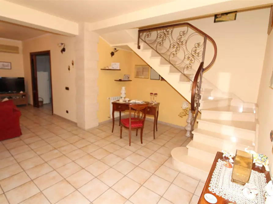 Immagine 1 di Appartamento in vendita  in C.DA QUADRI a Francofonte