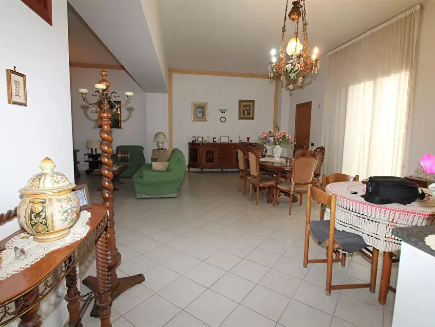 Immagine 1 di Appartamento in vendita  in VIA RICCARDO DA LENTINI a Lentini