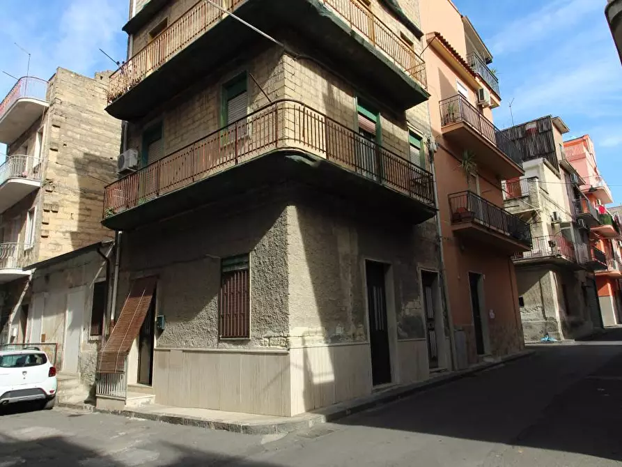 Immagine 1 di Casa indipendente in vendita  in VIA CORTINA D'AMPEZZO a Lentini
