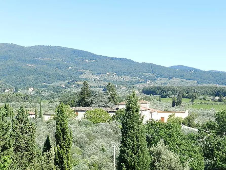 Immagine 1 di Villa in vendita  a Bagno A Ripoli