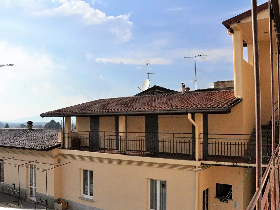 Immagine 1 di Appartamento in vendita  in Salita Bosisolo a Oggiono
