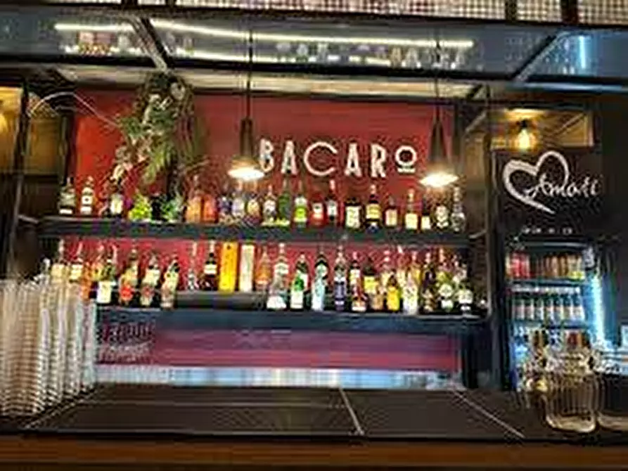 Immagine 1 di Bar / Ristorante in vendita  a Chioggia
