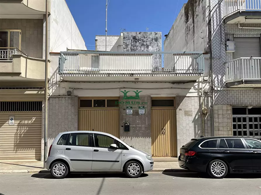 Immagine 1 di Casa indipendente in vendita  in Via Maraldo a Andria