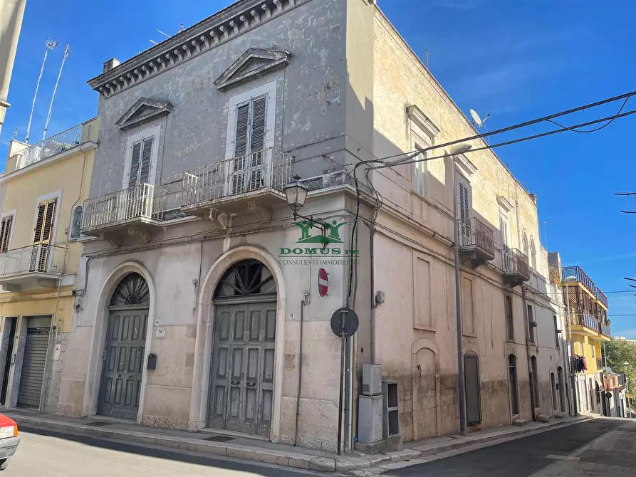 Immagine 1 di Casa indipendente in vendita  in Via Santa Maria Vetere a Andria