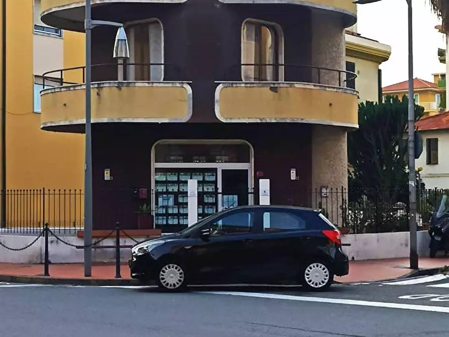 Immagine 1 di Palazzo in vendita  a Ventimiglia