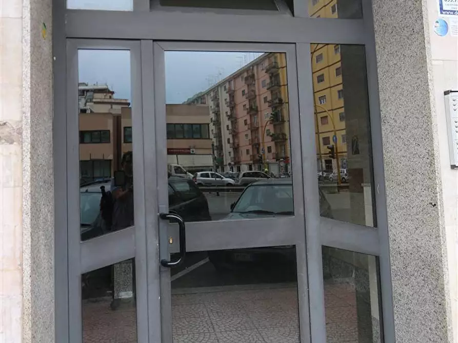 Immagine 1 di Appartamento in vendita  in VIALE MAGNA GRECIA a Taranto