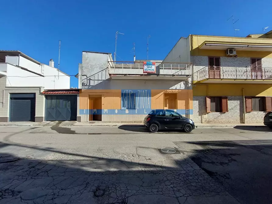 Immagine 1 di Appartamento in vendita  in Via Vito Adolfo Carlucci a Palo Del Colle