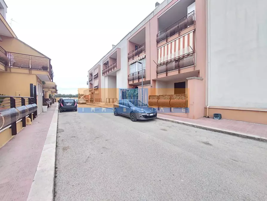 Immagine 1 di Appartamento in vendita  in Via Senatore Vincenzo Sylos a Bitonto