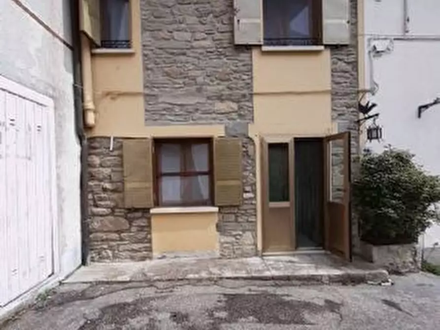 Immagine 1 di Appartamento in vendita  in VIA BAGUCCI a Castiglione Dei Pepoli