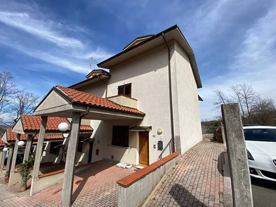Immagine 1 di Villa in vendita  in VIA VIACCIOLA a Castiglione Dei Pepoli