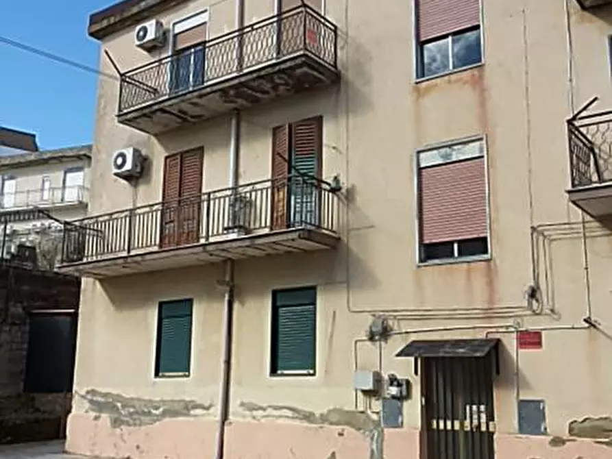 Immagine 1 di Appartamento in vendita  in VIA MAZZINI a San Cataldo