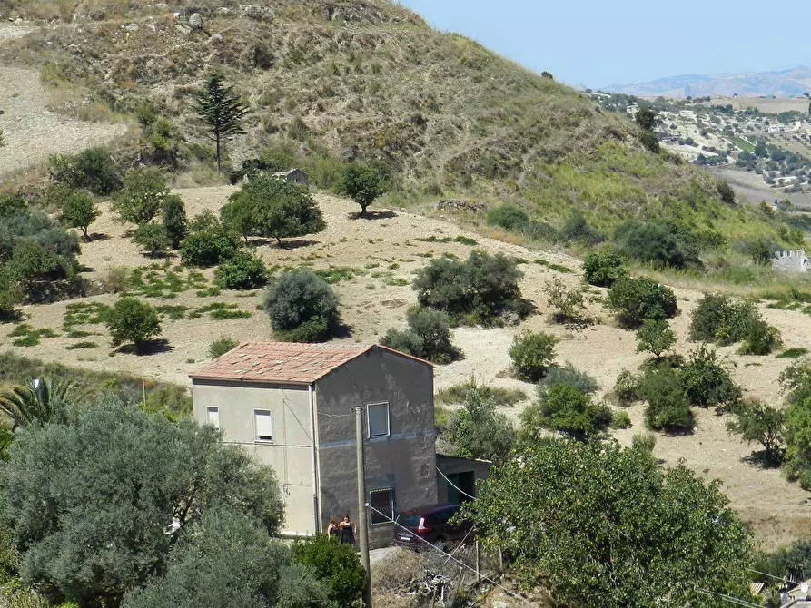 Immagine 1 di Villa in vendita  in PIZZO CARANO a San Cataldo
